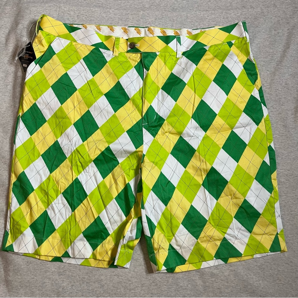 LoudMouth Mens Size 46 A Tisket A Tasket Argyle Golf Shorts